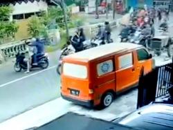 Konvoi Motor Berujung Bentrok Perguruan Silat di Jombang, 2 Orang Luka<