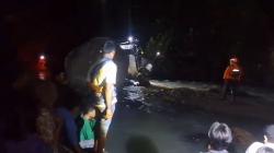 Wisata Air Terjun Tibu Ijo Berujung Duka, Wanita Tewas Tersangkut di Bebatuan Sungai<