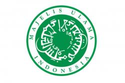 MUI Tegaskan Minum Oli Haram!