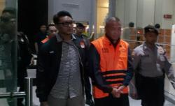 Detik-Detik Bupati Tulungagung Ditahan KPK Kasus Pemerasan: Saya Minta Maaf<