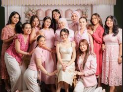 Sebentar Lagi Menikah, Syifa Hadju Gelar Bridal Lunch Tema Serba Pink!