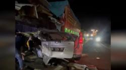 Truk Meluncur Mundur di Enrekang Tabrak Xenia, 1 Orang Tewas Terjepit 4 Luka Parah<