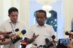 Kata Bahlil soal Nasib Pertalite Cs usai Harga Pertamax Turbo Naik jadi Rp19.400 per Liter