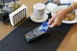 BRI Hadirkan Promo Belanja Luar Negeri dengan Kartu Kredit, Liburan Jadi Makin Hemat