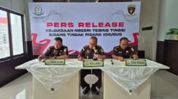 Kejari Tebing Tinggi Tetapkan 2 Tersangka Baru Kasus Korupsi BBM DLH<