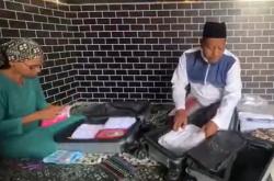 Kisah Penjual Es Keliling di Jombang Naik Haji, Nabung di Kaleng Biskuit 23 Tahun<