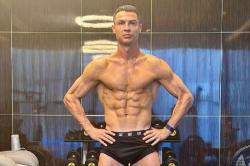 Rahasia Tubuh Anti Tua Cristiano Ronaldo Terbongkar, Susu Ternyata Dilarang Total