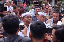 Dedi Mulyadi Tanggung Biaya Korban Kecelakaan Kereta di Bekasi, Santunan Rp50 Juta Disiapkan<