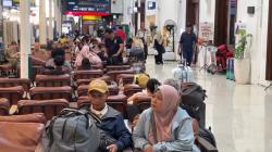 Tabrakan Kereta di Bekasi, Penumpang di Stasiun Tugu Yogyakarta Ajukan Pembatalan Tiket<