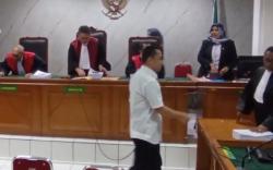 Jaksa KPK Tuntut Kontraktor Penyuap Bupati Bekasi 2 Tahun 3 Bulan Penjara<