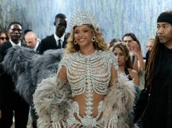 Met Gala 2026 Tetap Digelar Mewah walau White House Mencekam!