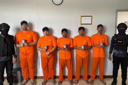 Tampang Ammar Zoni Dipindah ke Lapas Super Maksimum Nusakambangan, Tangan-Kaki Diborgol