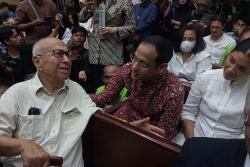 Ortu hingga Istri Hadiri Sidang Nadiem, Beri Dukungan Hadapi Tuntutan Kasus Chromebook