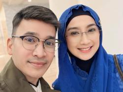 Viral Ruben Onsu Makin Mesra dengan Desy Ratnasari, Ini Fotonya!