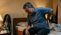 Jangan Sepelekan Sakit Pinggang, Bisa Jadi Gejala Saraf Kejepit hingga Ginjal