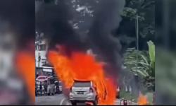 Mobil Angkut BBM Terbakar Depan SPBU Toraja Utara, Jalur Trans Sulawesi Lumpuh<