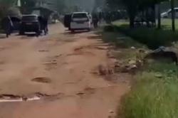 Polisi Tembak Mati Begal Motor Penembak Bripka Arya Supena di Lampung<
