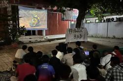 Suasana Nobar Film Pesta Babi di Ciputat