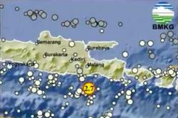 Gempa Bumi Hari Ini Guncang Malang Jatim, Cek Kekuatan Magnitudonya!<
