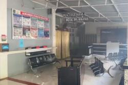 Kronologi Demo Rusuh di Lapas Narkotika Sungguminasa, Massa Rusak Fasilitas hingga Bakar Ban<