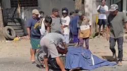 Kecelakaan Maut di Jember, Emak-Emak Tewas Tertabrak Truk Saat Menyalip<