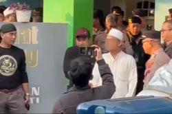 Tampang Pimpinan Padepokan Padang Ati Pekalongan yang Diduga Cabuli Puluhan Santriwati<