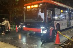 Imbas Jalan Ambles di Lenteng Agung, Transjakarta Perpendek Rute 4B dan D21