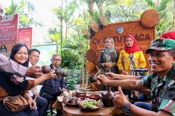 Buat 5 Resep Inovasi, Syariah Hotel Solo Kenalkan Jamu lewat Welcome Drink<