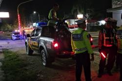 Pemotor Perempuan Tewas Kecelakaan di Madiun, Diduga Tersangkut Kabel Listrik yang Putus<