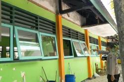 Ponorogo Geger! Ledakan Petasan Balon Udara Rusak Gedung SMAN 1 Badegan<