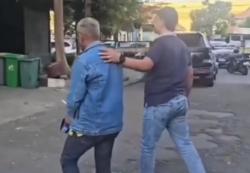 Viral Kakek Curi Tiang Rambu Dishub di Surabaya, Ditangkap usai Buron ke Lamongan<
