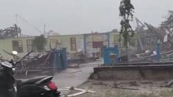 Puting Beliung Rusak Sekolah dan Rumah Warga di Bengkalis, Siswa Diliburkan<