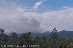 Gunung Dukono Meletus Pagi Ini, Kolom Abu Membubung Setinggi 1.300 Meter<