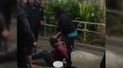 Pemotor di Makassar Cekcok di Jalan Berujung Penikaman, Pelaku Ditangkap Usai Buron 1 Tahun<
