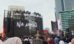 Warga Padati Bundaran HI Sambut HUT Jakarta, Penampilan Mahalini Paling Dinanti