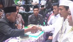 Haru dan Bahagia, Menag Nasaruddin Umar Hadiri Nikah Massal Gratis di Pemalang