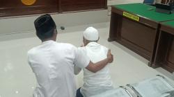 Divonis 3 Bulan 10 Hari Kasus Pencurian Getah Karet, Mbah Mujiran dan Wahid Langsung Bebas
