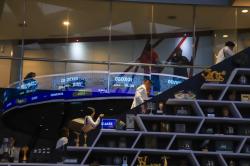 IHSG Akhir Pekan Ditutup Menguat 2,28 Persen