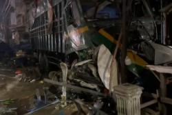 Kecelakaan Maut Truk Seruduk 2 Mobil dan 10 Motor di Labusel, 1 Tewas 14 Luka