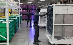 BMW Pekerjakan Robot Mirip Manusia di Pabrik, Ambil Alih Tugas Paling Membosankan