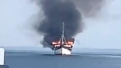 Kapal Wisata Pinisi Terbakar di Perairan Bulukumba, Api Diduga dari Anjungan