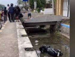 Kecelakaan 2 Motor Adu Banteng di Jombang, 3 Luka-Luka Tercebur ke Sungai
