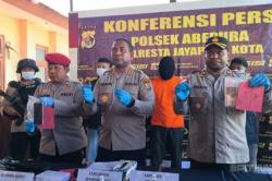 Polisi Bongkar Peredaran Amunisi Ilegal di Jayapura, Menantu Purnawirawan TNI Ditangkap