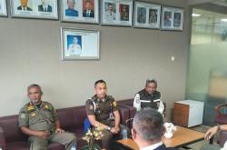 Viral Anggota Satpol PP Pungli di Rumah Belajar Jakut, Minta Uang Rp300.000