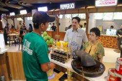 Mencicipi Kuliner Lokal di Teras Nusantara Cibubur