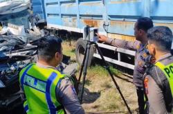 Penyebab Kecelakaan 5 Orang Sekeluarga Tewas di Tol Malang-Pandaan, Sopir Diduga Microsleep