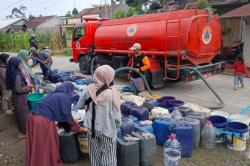 16 Daerah di Jateng Siaga Kekeringan, Puluhan Ribu Warga Butuh Air Bersih