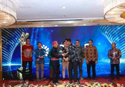    Komunikasi Inklusif dan Transparan Antar Lembaga Raih Penghargaan ESG