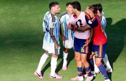 Isi Percakapan Panas Nicolas Otamendi dan Rodri Terbongkar, Netizen Heboh!