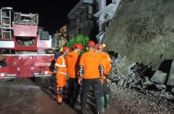 Update Rumah Mewah Meledak di Grand Polonia Medan, Alat Berat Dikerahkan Cari 3 Korban